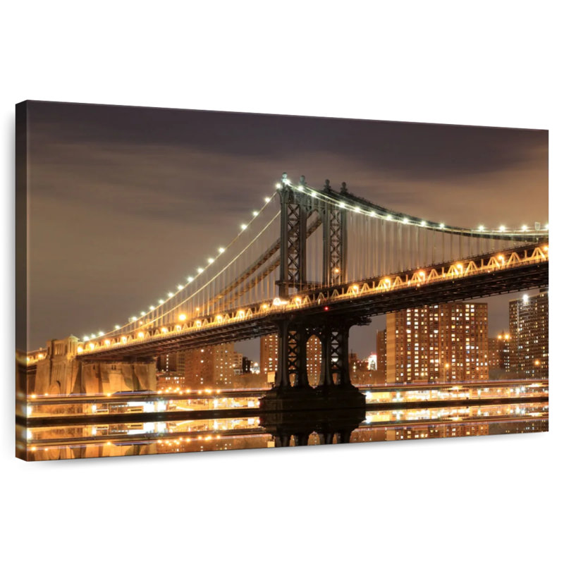 Lilie Manhattan Bridge Skyline