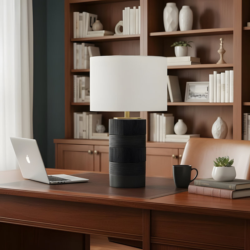 Lighting, 24 po, lampe de table, résine noire, abat-jour ivoire / crème, contemporain