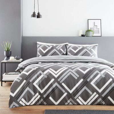  Bedding