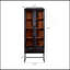 Armoire rectangulaire polyvalente avec plusieurs tablettes pour un rangement efficace