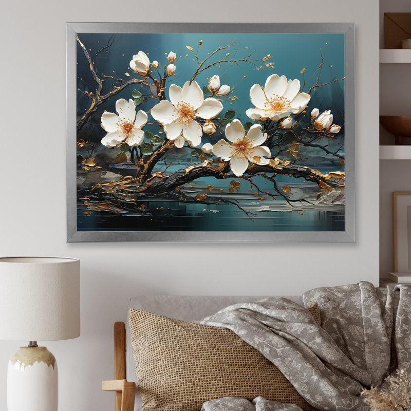 «White and Gold Charming Spring Flower Elegance I», art mural fleurs, Cadre de coin fermé argenté, H 12 po x l 20 po x P 1 po