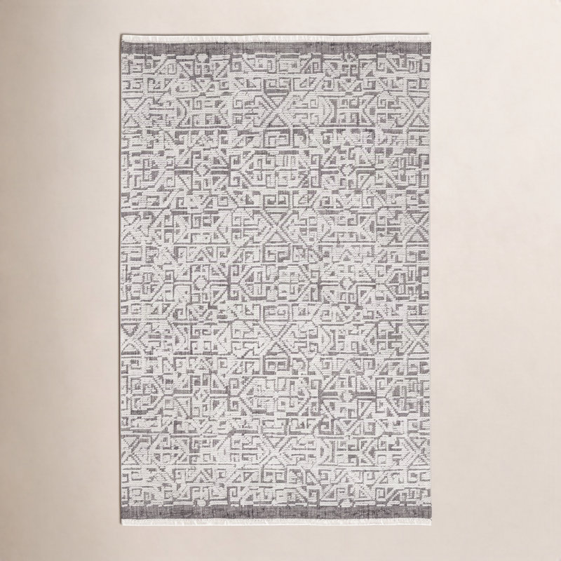 Savelle Area Rug in Natural, Rectangle 5' x 8'