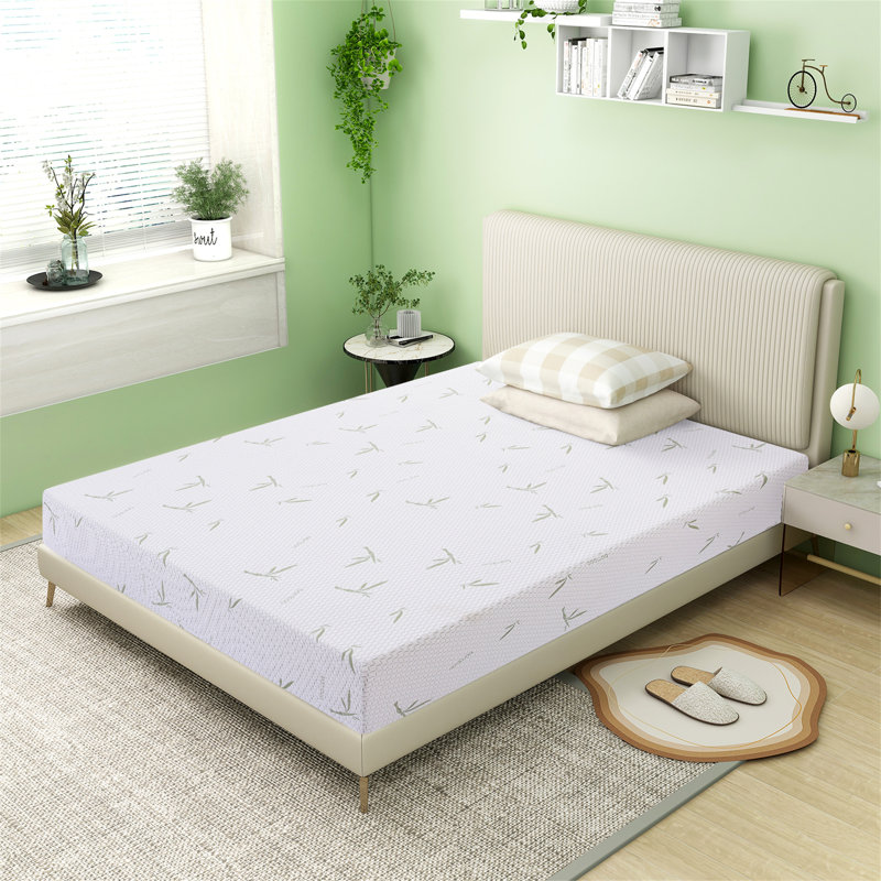 Matelas en mousse viscoélastique imprégnée de gel de 10 po Bay Isle Home ™ Arbra, Simple extra long