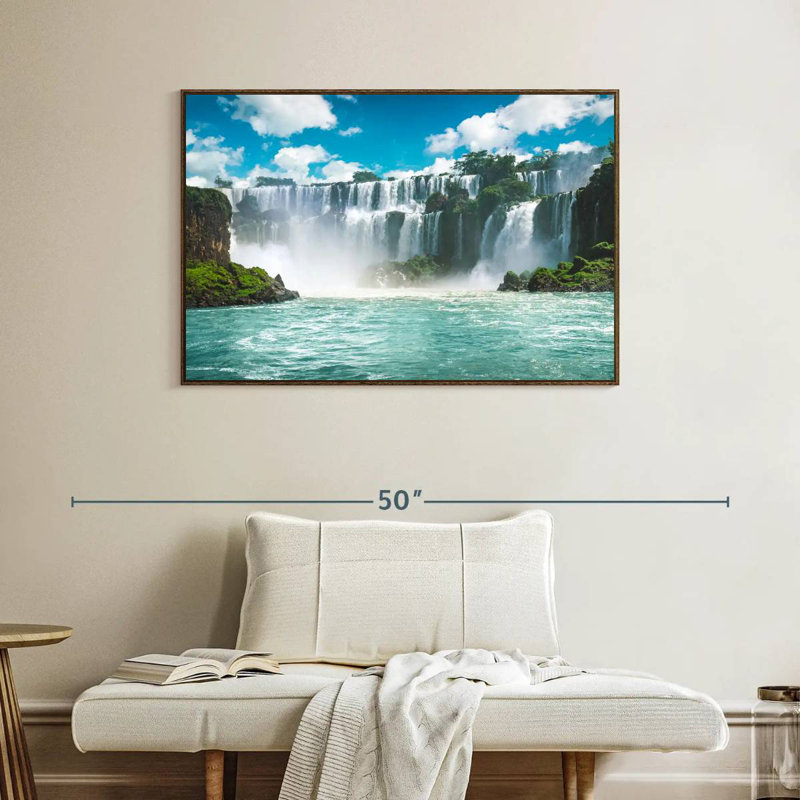 Enchanteresse des chutes d'Iguazu, Cadre flottant noyer, 40 po x 27 po