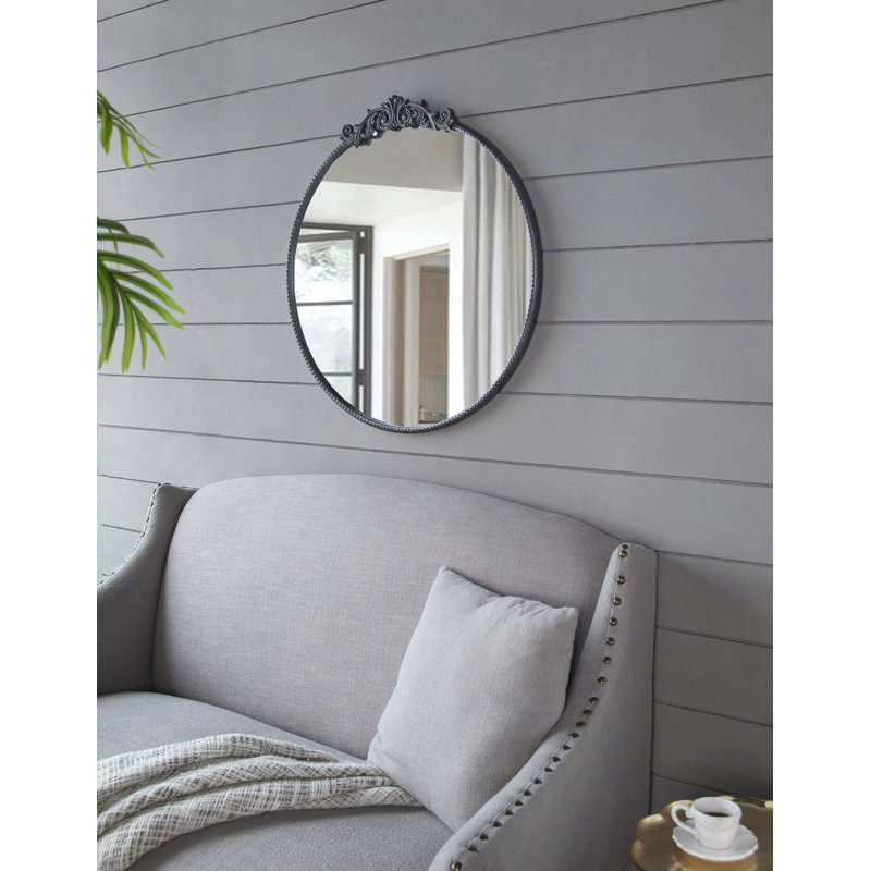 Miroir 30 po x 32 po de style classique avec forme ronde et cadre d'inspiration baroque pour la salle de bain, console de vestibule posée contre le mur