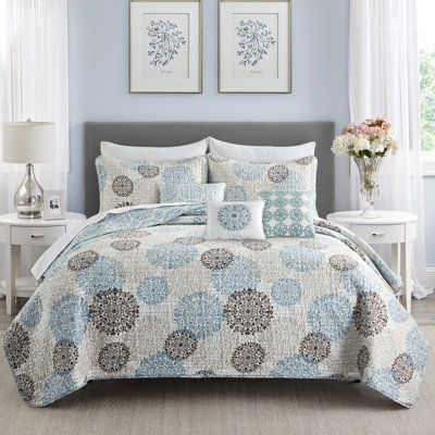 6 Piece Marina Printed Microfiber Quilt Set