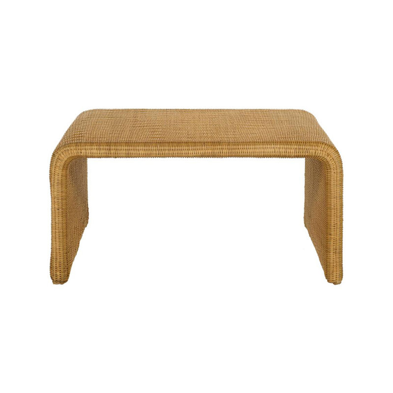 Table basse carrée en rotin tissé, finition naturelle avec structure en métal robuste et bords en cascade pour un cachet moderne Mid-Century