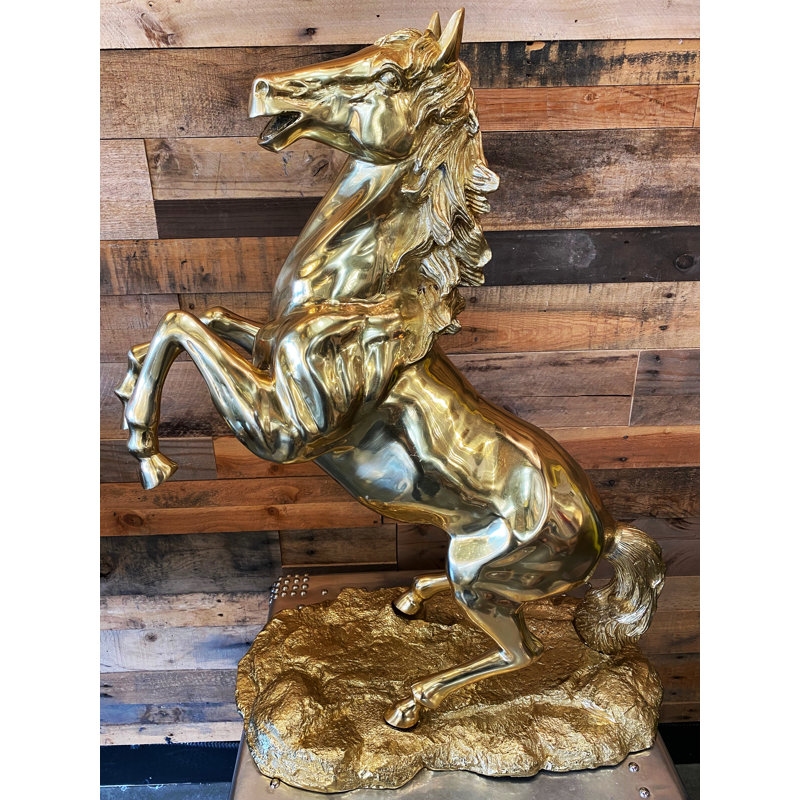 Statue de cheval