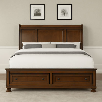 Eedie Wood Bedroom Set