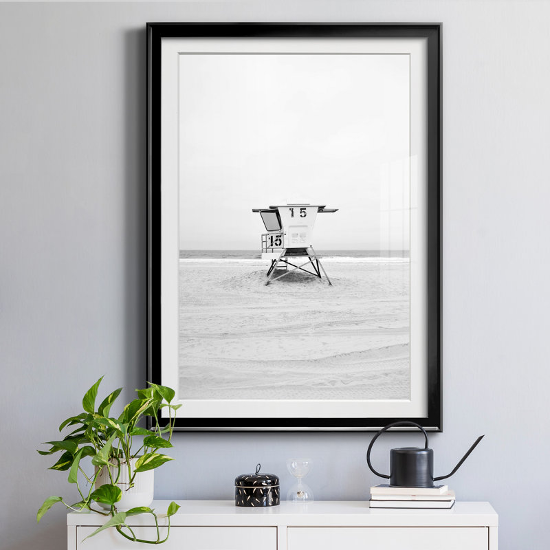 Mission Beach par Natalie Carpentieri - reproduction de photo sur papier encadrée, H 30,5 po x l 42,5 po x P 1,5 po