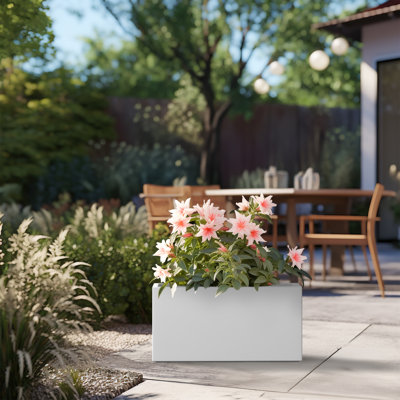 Lapria Handmade Planter Box