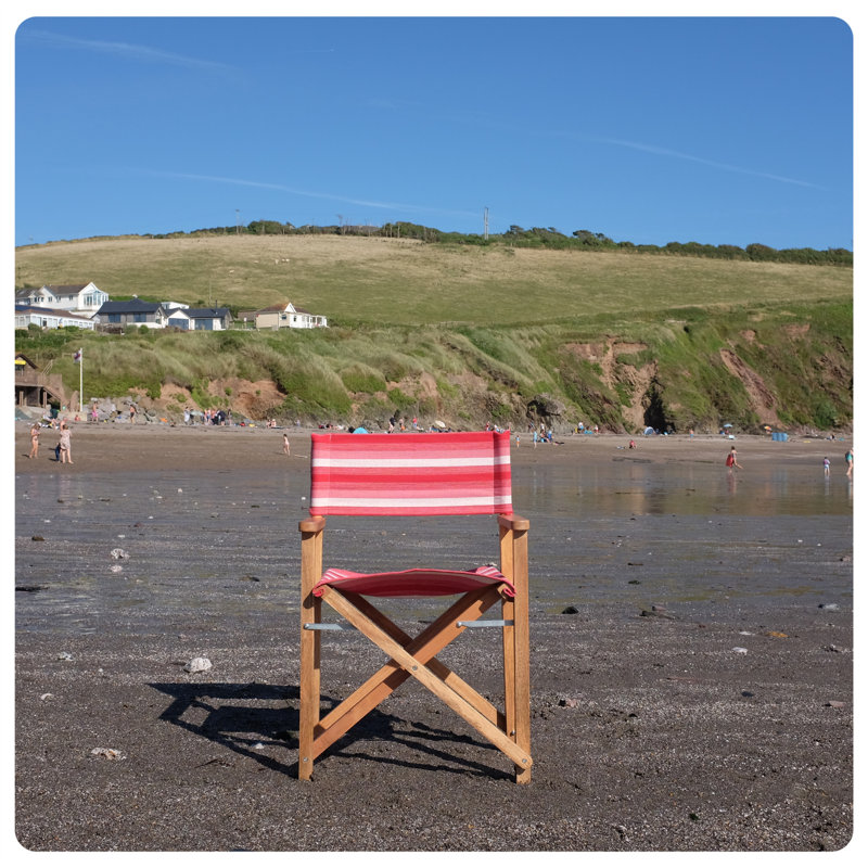 Cream Premium Director's Chair, Red/Pink/White
