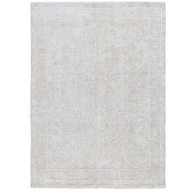 Handmade Wool Oriental Area Rug