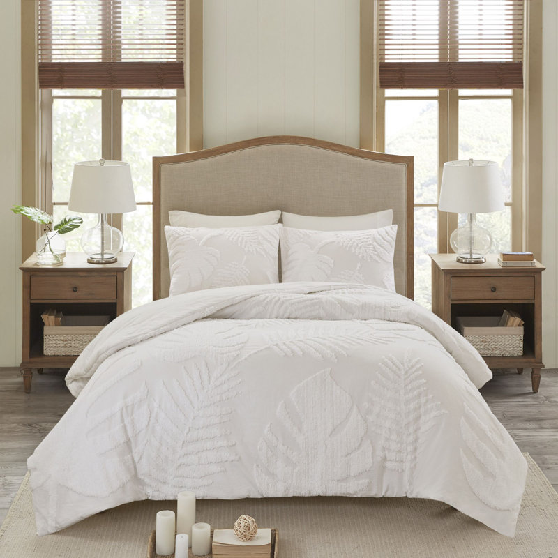 White King Cotton Tufted Tropical Comforter Set