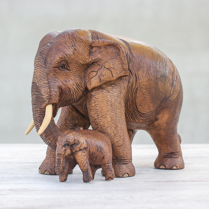 Holst Animals Figurines & Sculptures