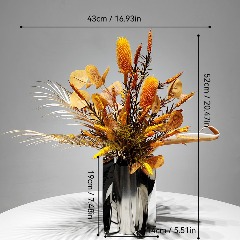 Haut de gamme décorations et décorations de fleurs simulées