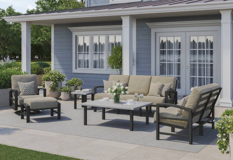 Outdoor Seating