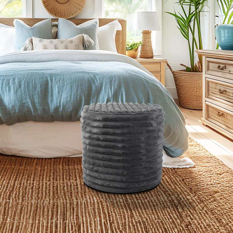 Camesha No Tip Cylinder Short Shar Pei White, Gray Polyester
