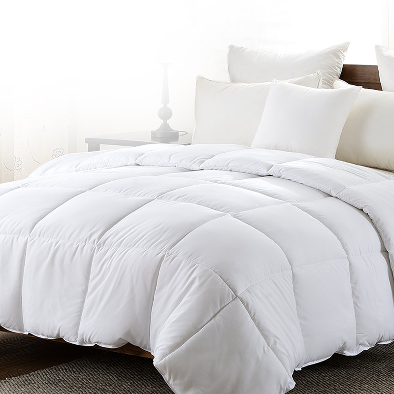 Twin White Microfiber Down Alternative Comforter