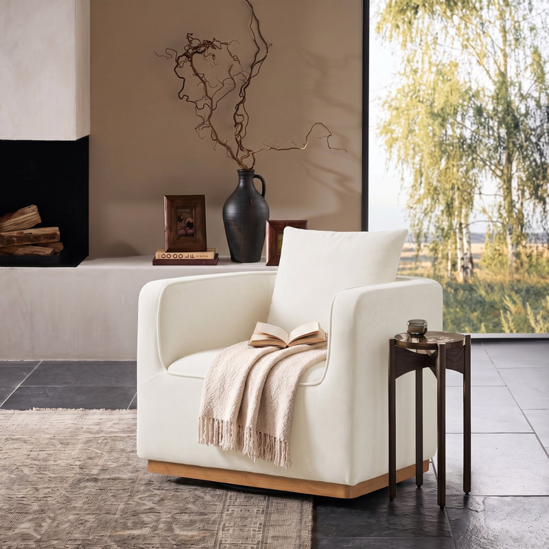 Fauteuil demi-tonneau pivotant moderne en bois massif avec coussin de dossier l 32,75 po Berklie, Ivoire ivoire