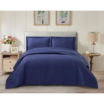 Floral Bedspread with Pillow Shams Included