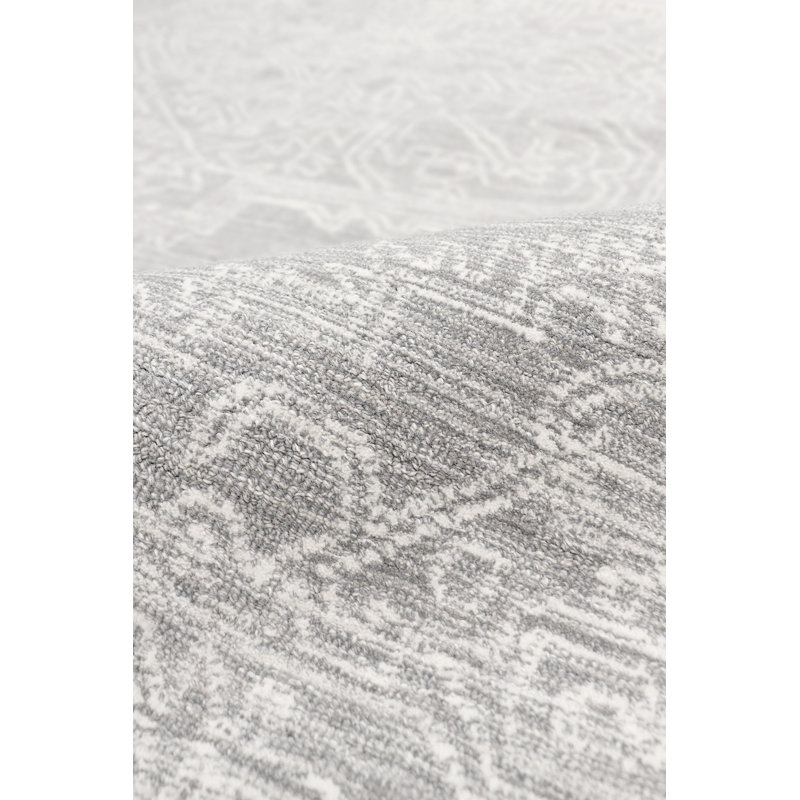Modern Hand Tufted Oriental Area Rug in Silver / Ivory, Rectangle 5' x 8'