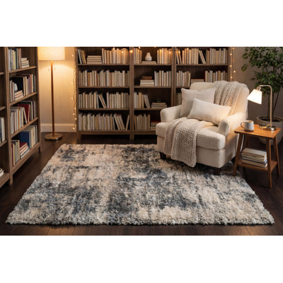 Loretta Abstract Indoor Rug