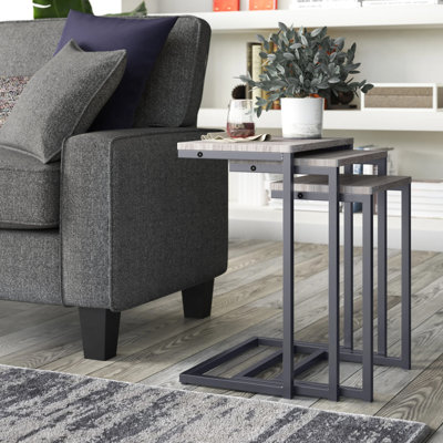 Klar Nesting Tables