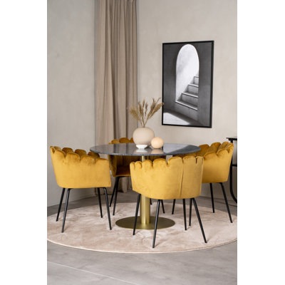 Monticello 4 - Person Dining Set
