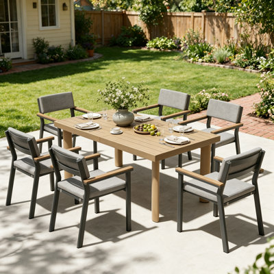 Ensemble de salle à manger en aluminium pour l'extérieur, table de patio en faux bois et fauteuils rembourrés empilables, meubles de patio toutes saisons pour jardin dans la cour