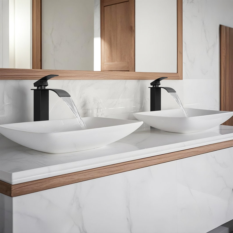 Single-handle Bathroom Faucet with Drain Assembly, Matte Black