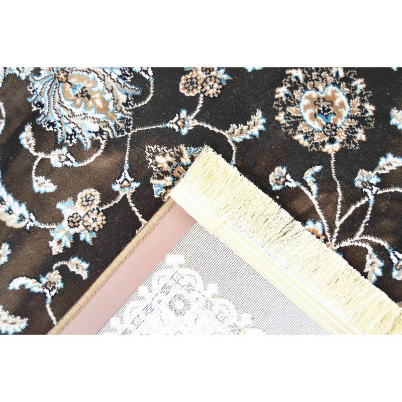 Darwen Performance Oriental Indoor Rug, Runner 2'6" x 8'2"