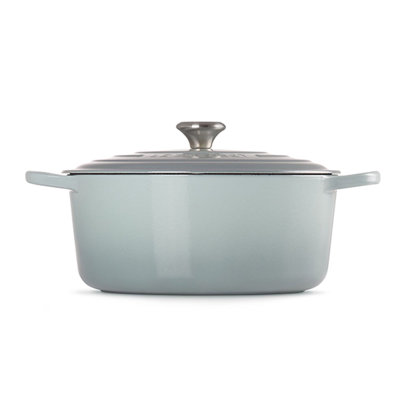 Le Creuset Signature Enameled Cast Iron Round Dutch Oven with Lid