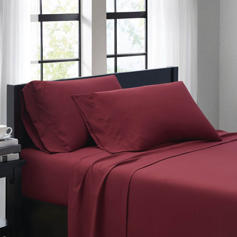 Full/Double Deep Red Microfiber Pillow Cover Set