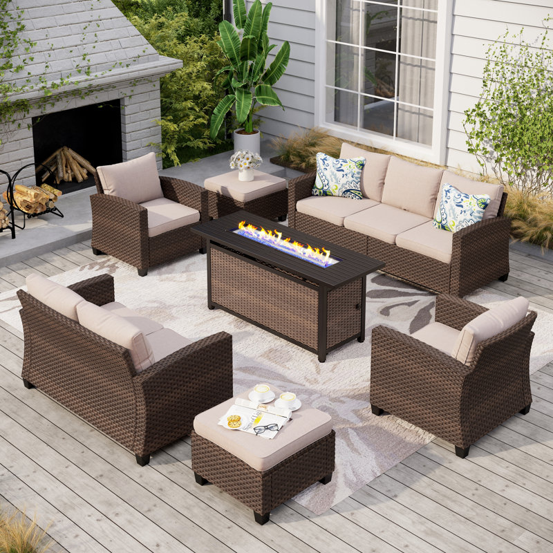 Ensemble de conversation d'extérieur en osier avec foyer pour 9 personnes Salem, Oui, Beige