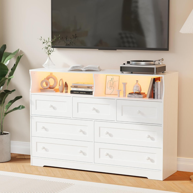 7 Drawer Dresser for Bedroom with LED Lights, Wooden Chest of Drawers with 2 Open Compartments and Charging Station, Freestanding Storage Organizer for Closet, Entryway, Nursery, White