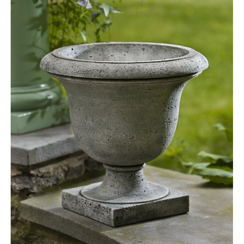 Pot de fleurs urne en pierre Litchfield, Nero Nuovo