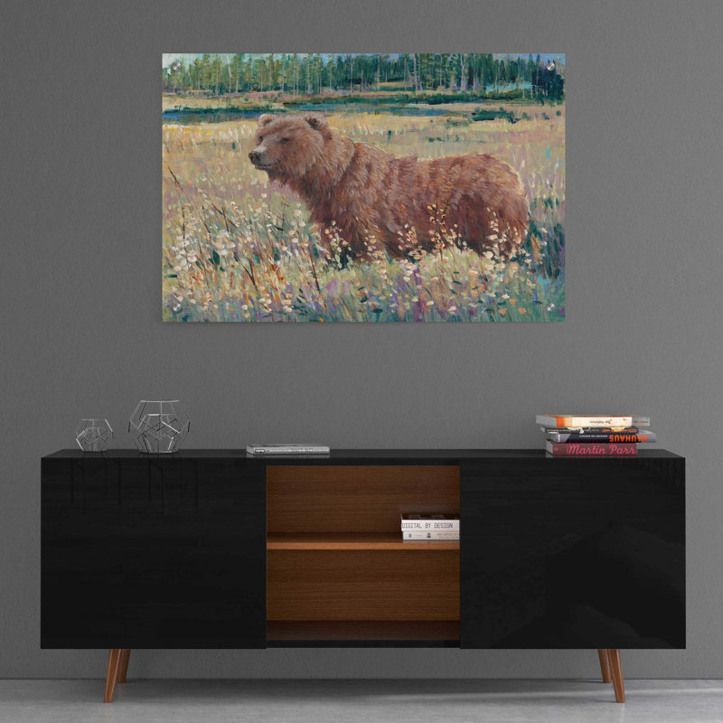 Art mural épique «Bear in the Field» par Tim O'Toole, H 24 po x l 36 po x P 0,2 po