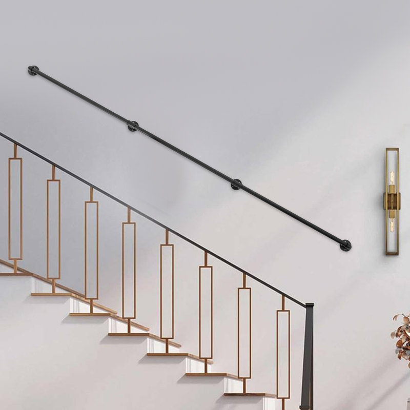 Rampe d'escalier en métal, H 3,15 po x l 108 po x P 3,15 po