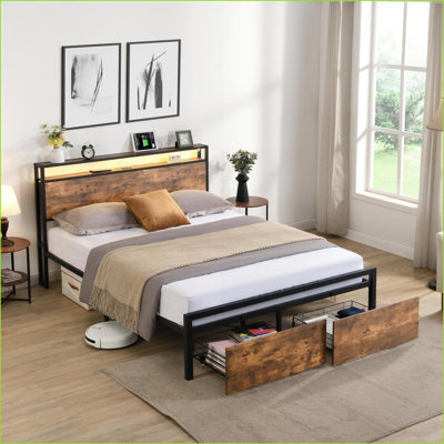 Pleine grandeur beige Base de lit plateforme en métal doré avec tête de lit à DEL, station de charge et amp; Tiroirs de rangement - aucun sommier nécessaire
