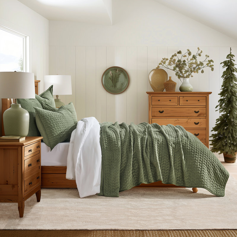 Cross-Stitch Velvet Quilt Set 3 Pieces, Loden Green, King