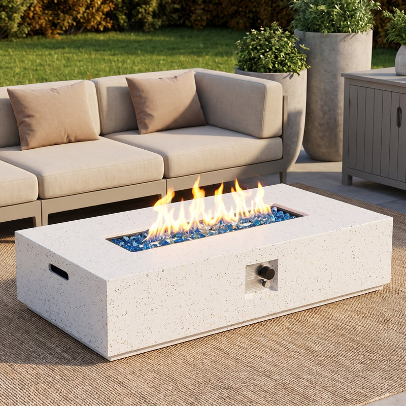 Ensemble table et foyer extérieur au propane, 12.6" H x 41" W x 41" D