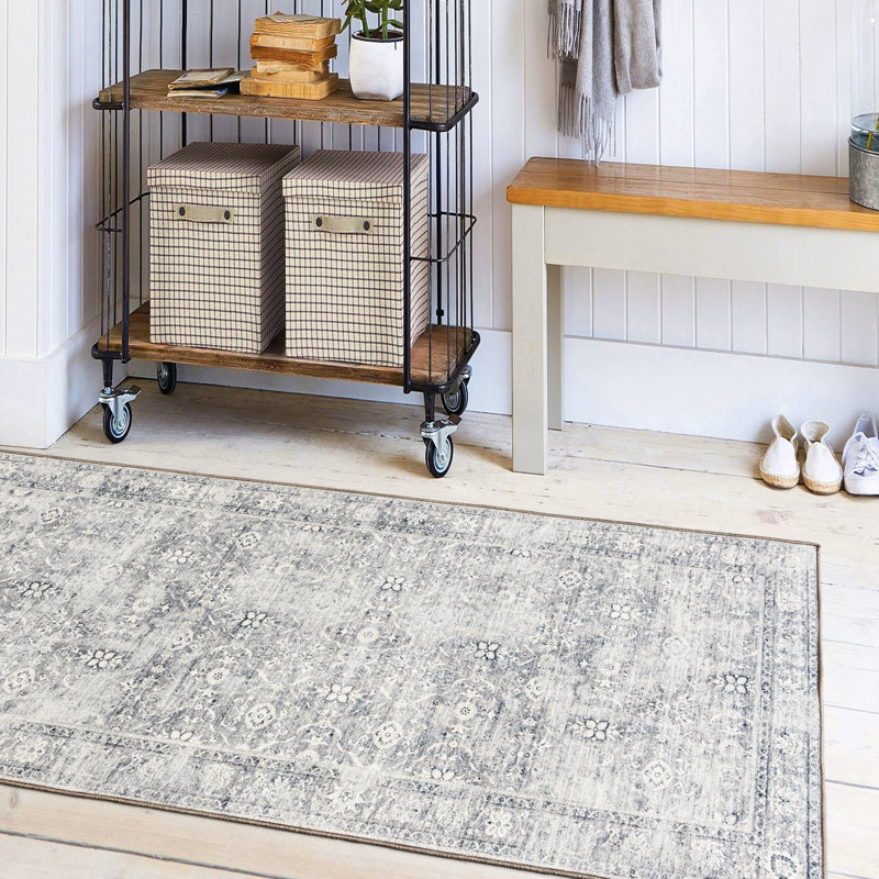 Sairish Noor Vintage Silver Ivory Machine Washable Area Rugs, Runner 2'6" x 6'