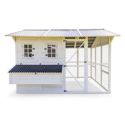 105.22 Square Feet Walk In Chicken Coop with Chicken Run and Roosting Bar for up to 26 Chickens