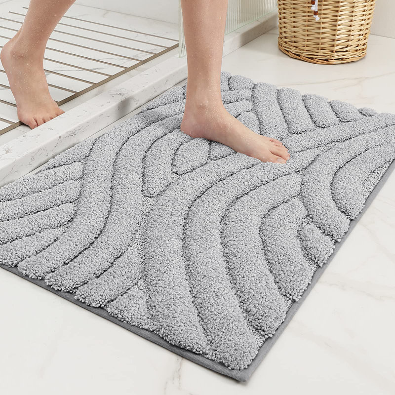 Annakiya Microfiber / Microsuede Non-Slip Bath Rug, 20"W x 51"L, Light Gray