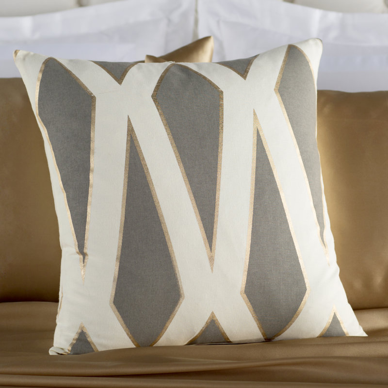 Coussin Ruqayyah, Gris