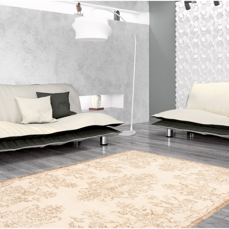 Tapis unique en laine noué à la main de style 2000S 5 pi 6 po x 9 pi 1 po Danuel