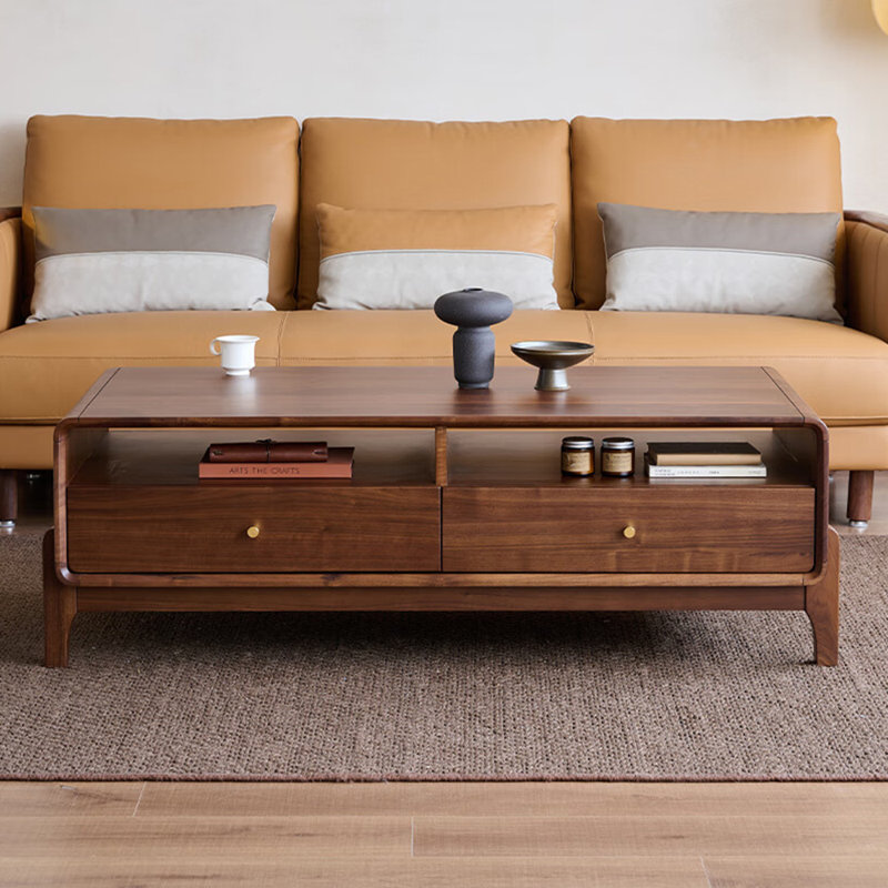 Table basse de style nordique minimaliste