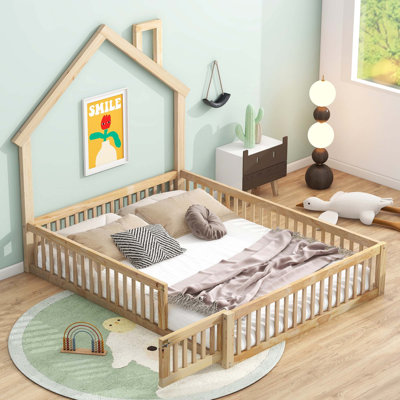 Lit plateforme avec garde-corps Wood House