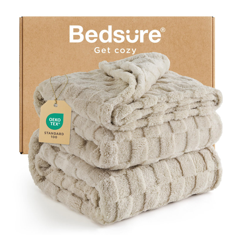 Bedsure Chequered Soft Fluffy Fleece Throw Blanket , Beige, 270cm x 230cm